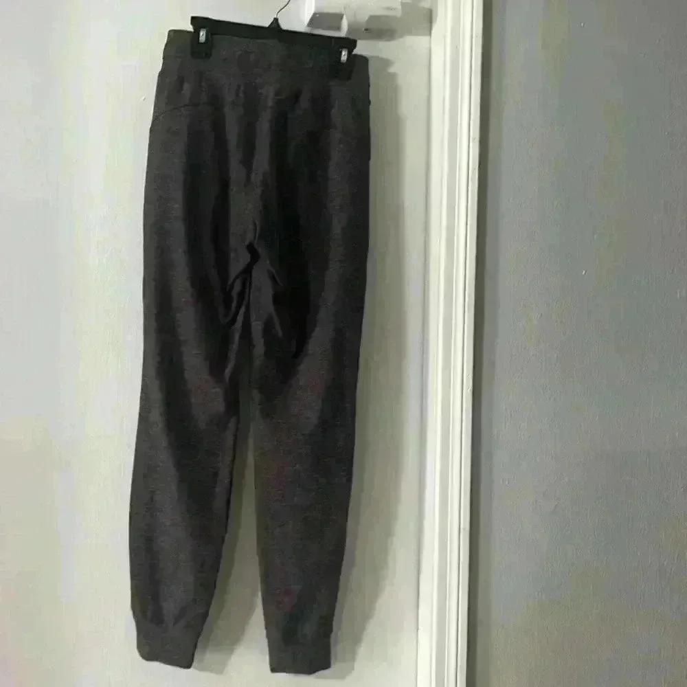 Lululemon women jogger
